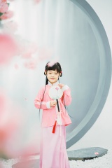 桃花三月