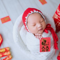 红火天使_成都宝宝新生儿照，满月照