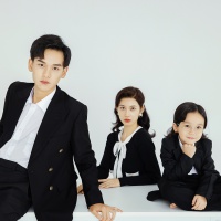 现代艺术家_成都亲子照；全家福，母子照；父子照
