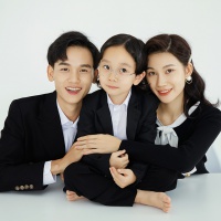 现代艺术家_成都亲子照；全家福，母子照；父子照